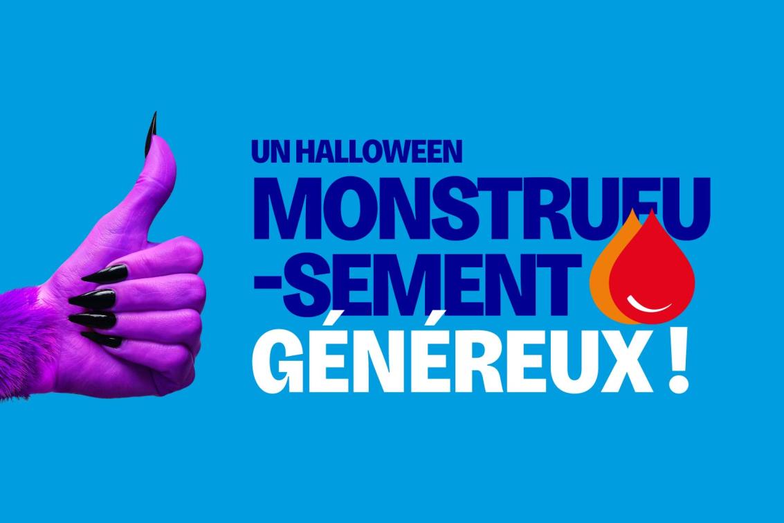 Main de monstre faisant un pouce en l'air - Un Halloween monstrueusement généreux